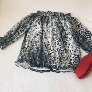 NY &CO Sheer Off Shoulder Blouse… 🎉HOST PICK🎉 NY